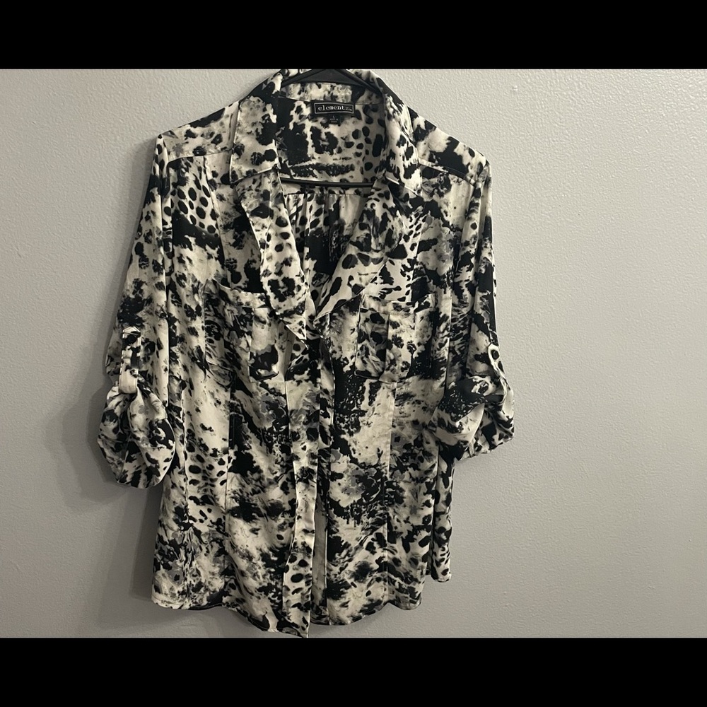 Elements blouse size L